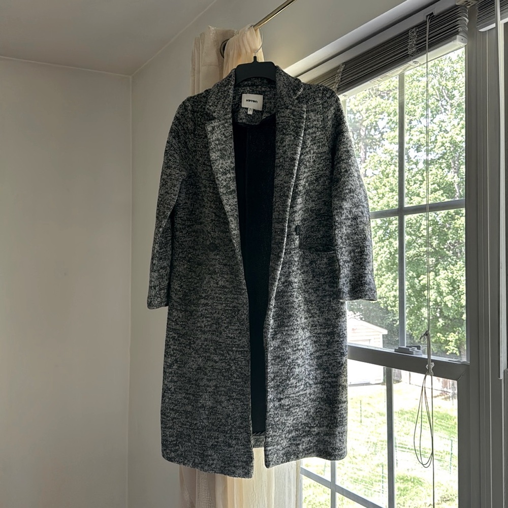 Knit grey overcoat